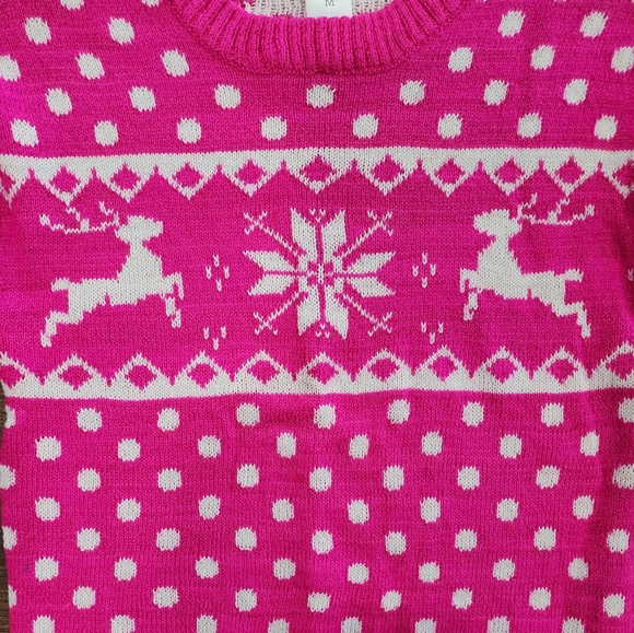 SO Junior's Pink Crew Neck Winter Reindeer Polka Dot Pullover Sweater Medium M - Picture 3 of 8